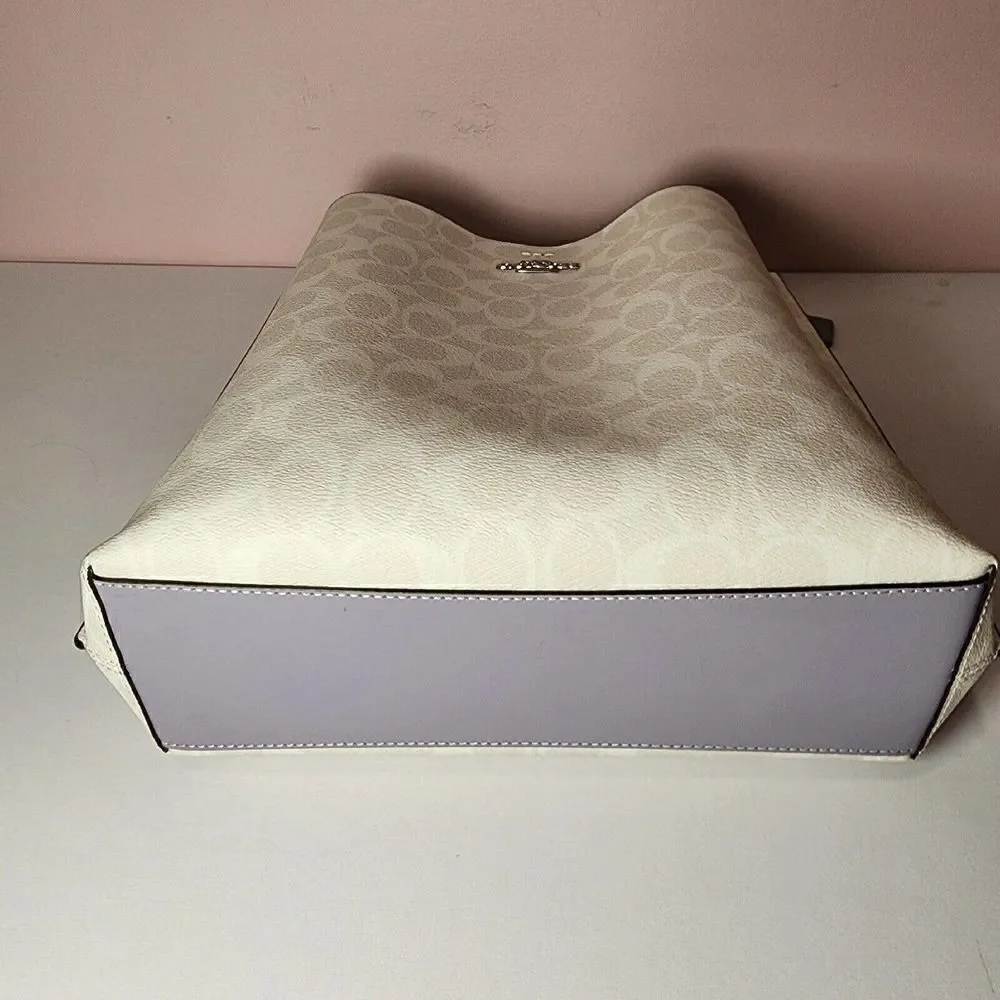 NWT COACH CA561 MOLLIE BUCKET BAG IN SIGNATURE CANVAS Chalk Mist Purple - Picture 7 of 7